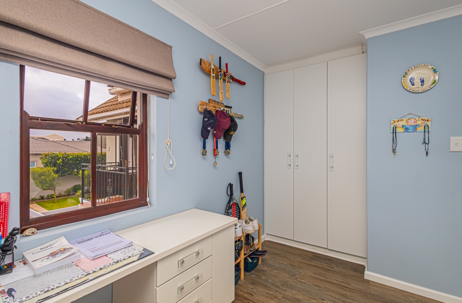 4 Bedroom Property for Sale in Country Club Western Cape